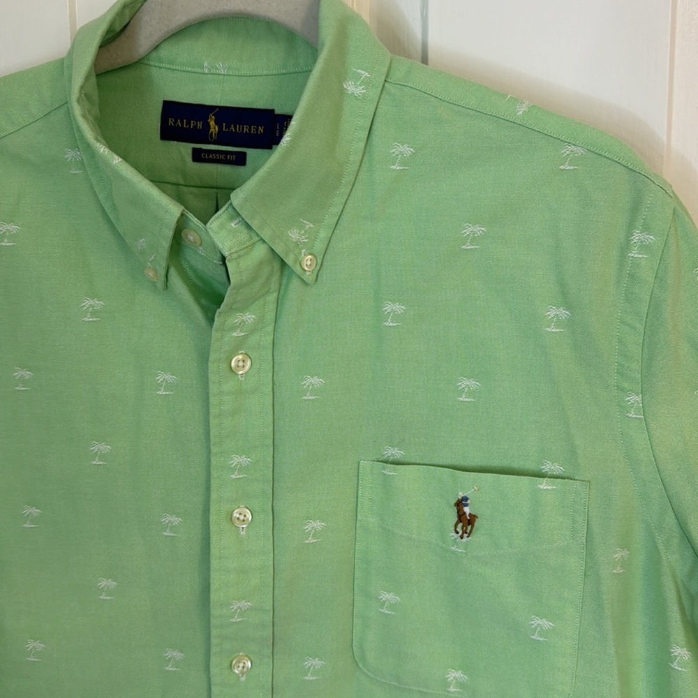 Ralph Lauren Men's Button Down Shirt | Size L